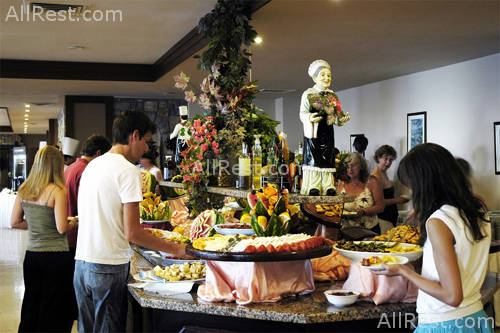 Azka Hotel 19